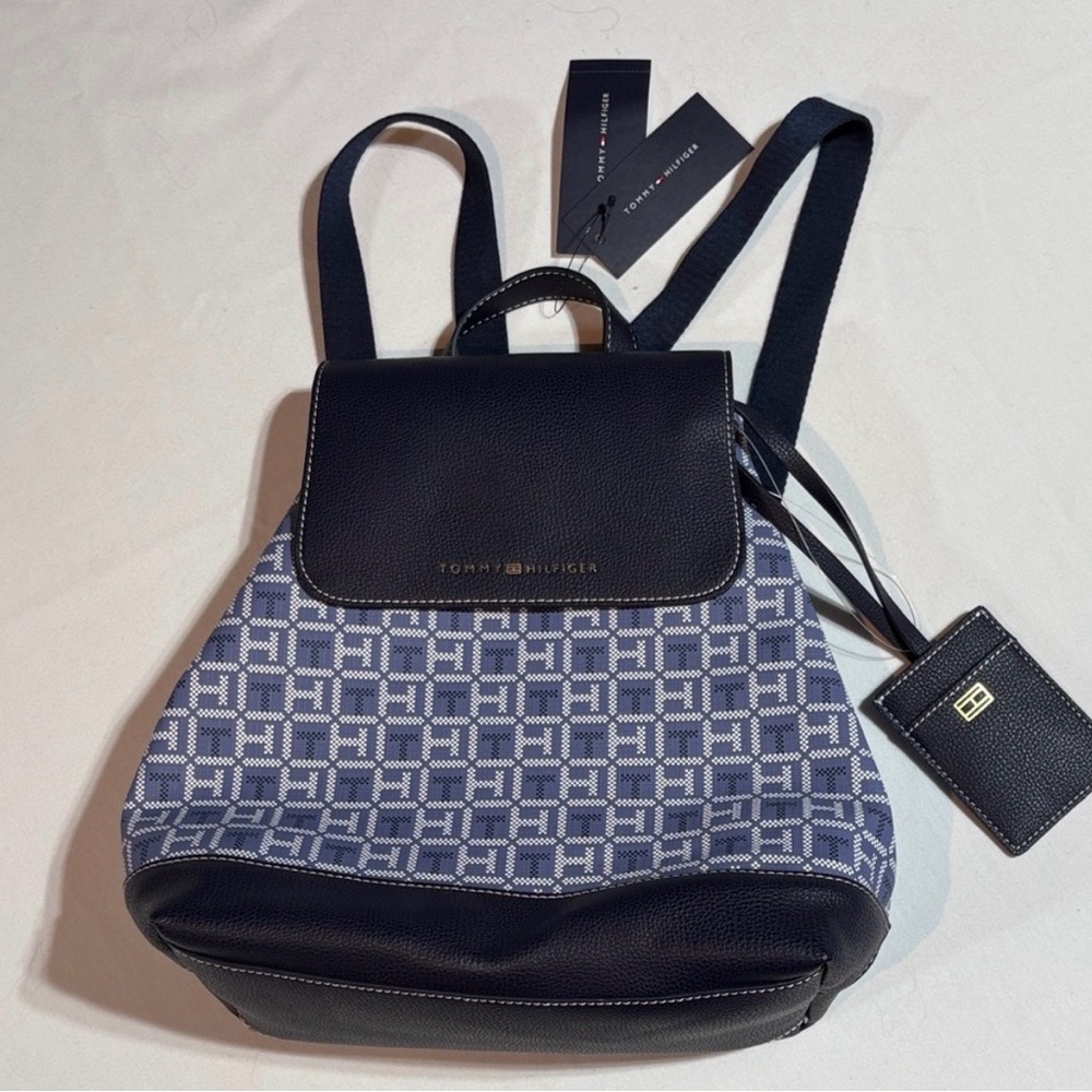 Tommy Hilfiger Backpack Andrea II Flap Faux Leather Blue & White NWT - Picture 2 of 14